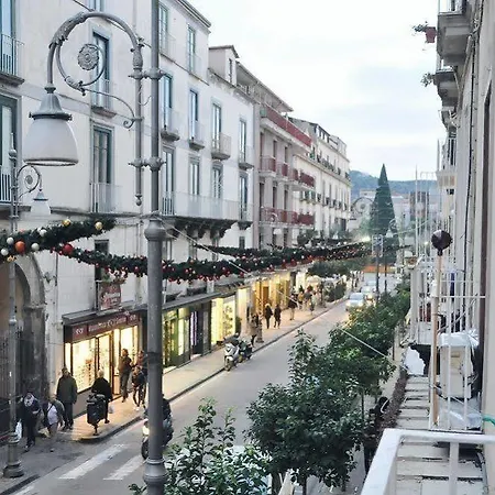 Agora
